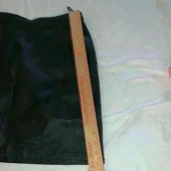 Shape fx woman’s leather skirt - Picture 4 of 6